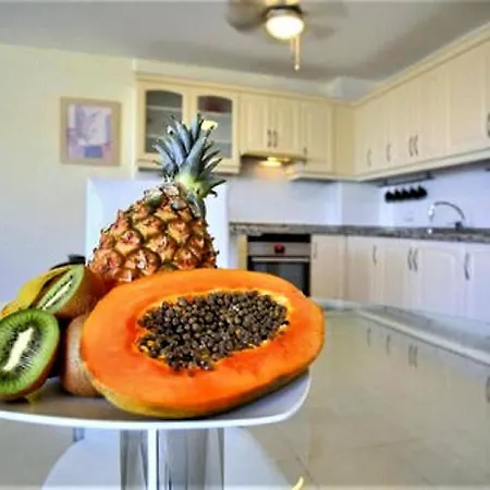 דירה Modern In Adeje With Swimming Pool